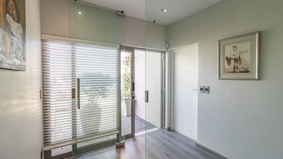 4 Bedroom Property for Sale in Berghof Western Cape